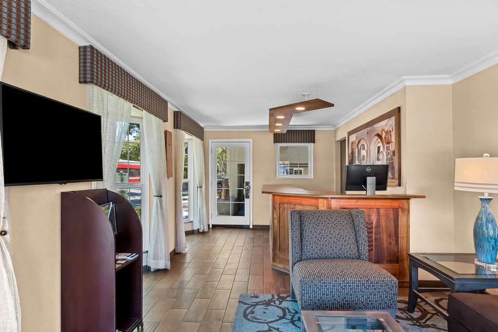 Best Western University Lodge - photo 30