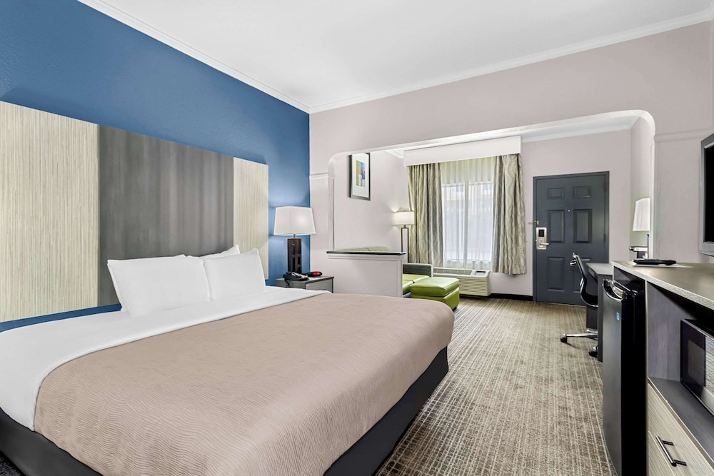 Quality Inn & Suites Florence Civic Center - photo 28