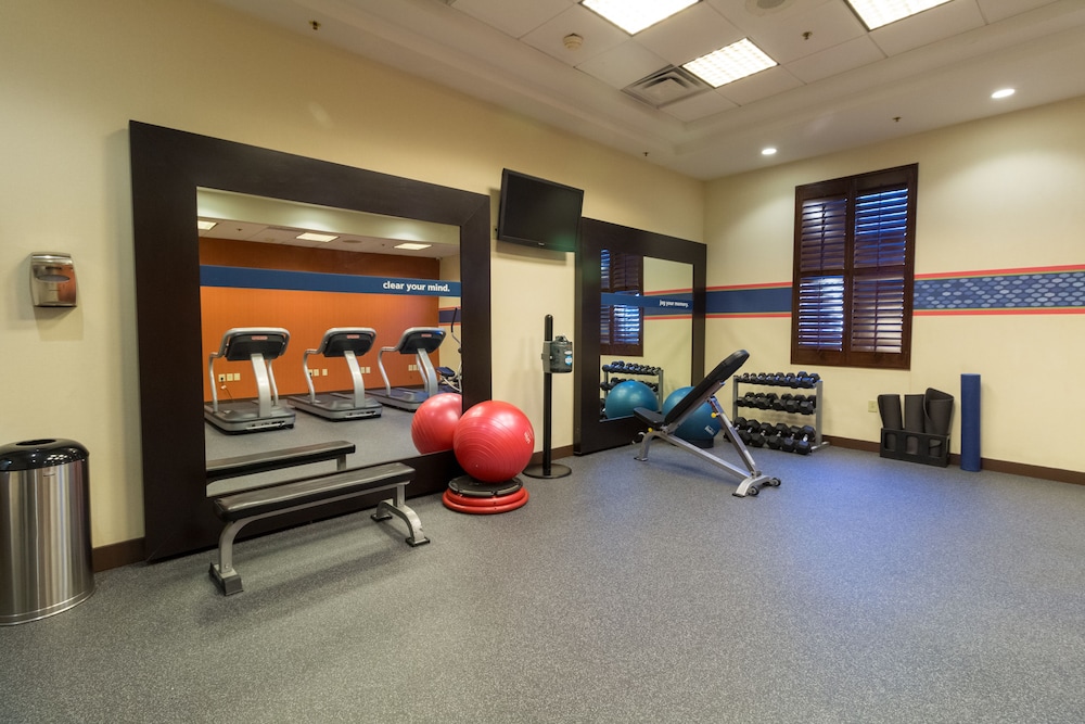 Hampton Inn Savannah Historic District - photo 36