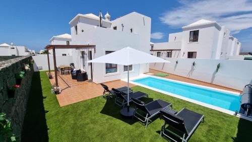 Casa Atlantida — 4-Star Luxury Hotel in Playa Blanca, Spain