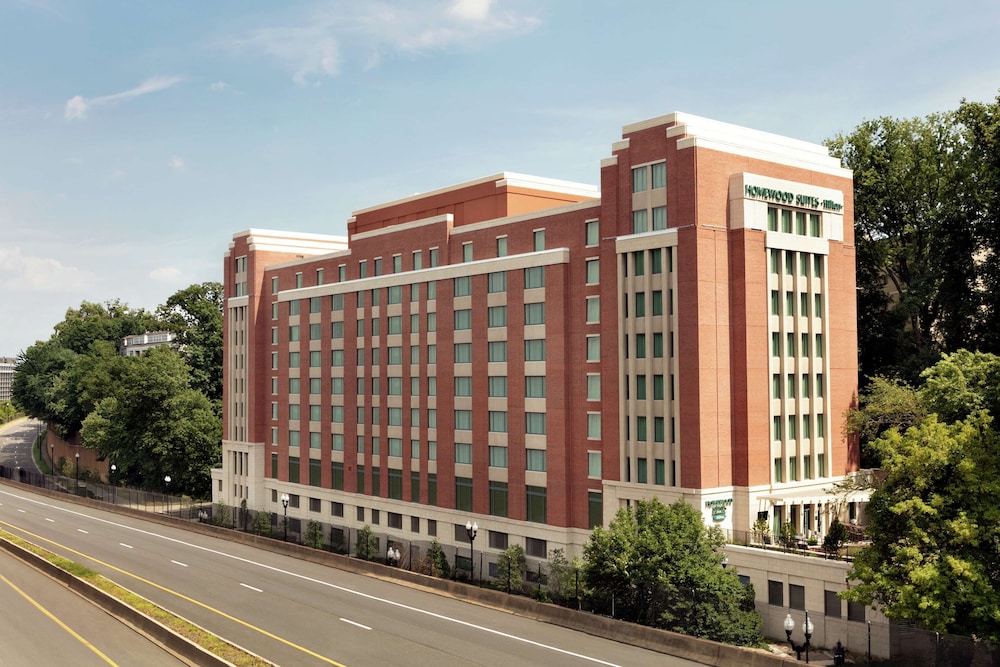 Homewood Suites by Hilton Arlington Rosslyn Key Bridge - photo 46