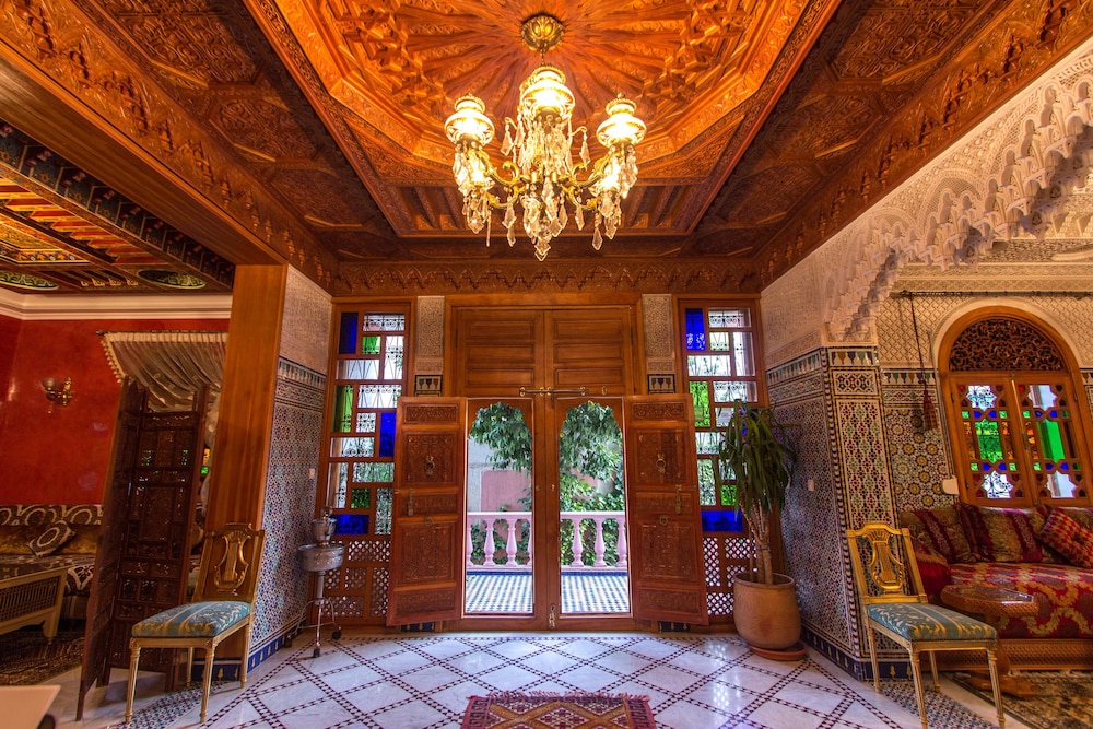 Riad Raouia — 4-Star Luxury Hotel in Fes, Morocco
