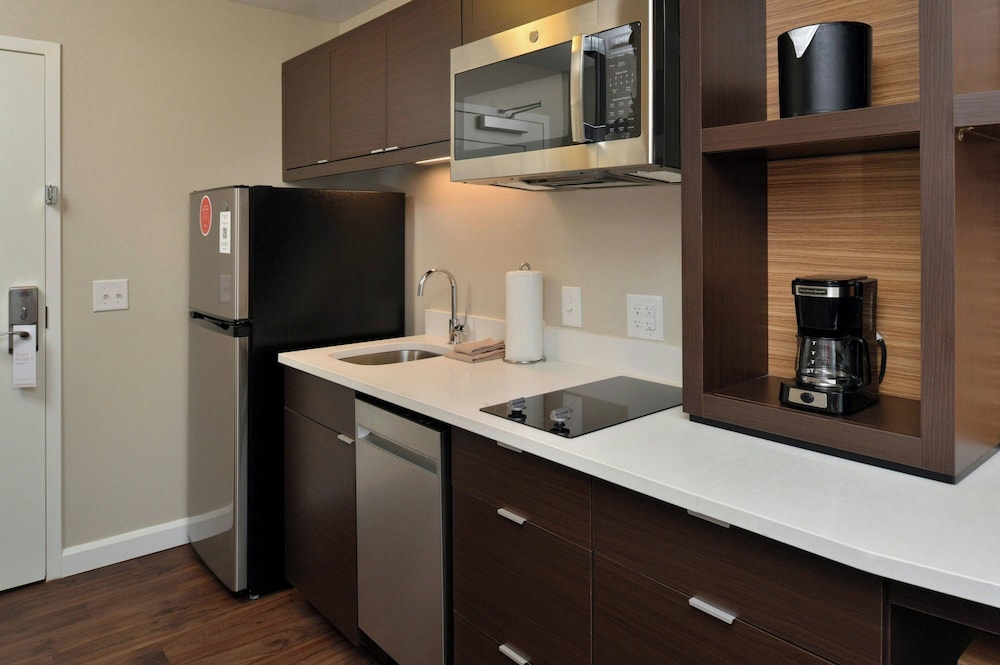 TownePlace Suites by Marriott Raleigh Durham Airport Morrisville - photo 14