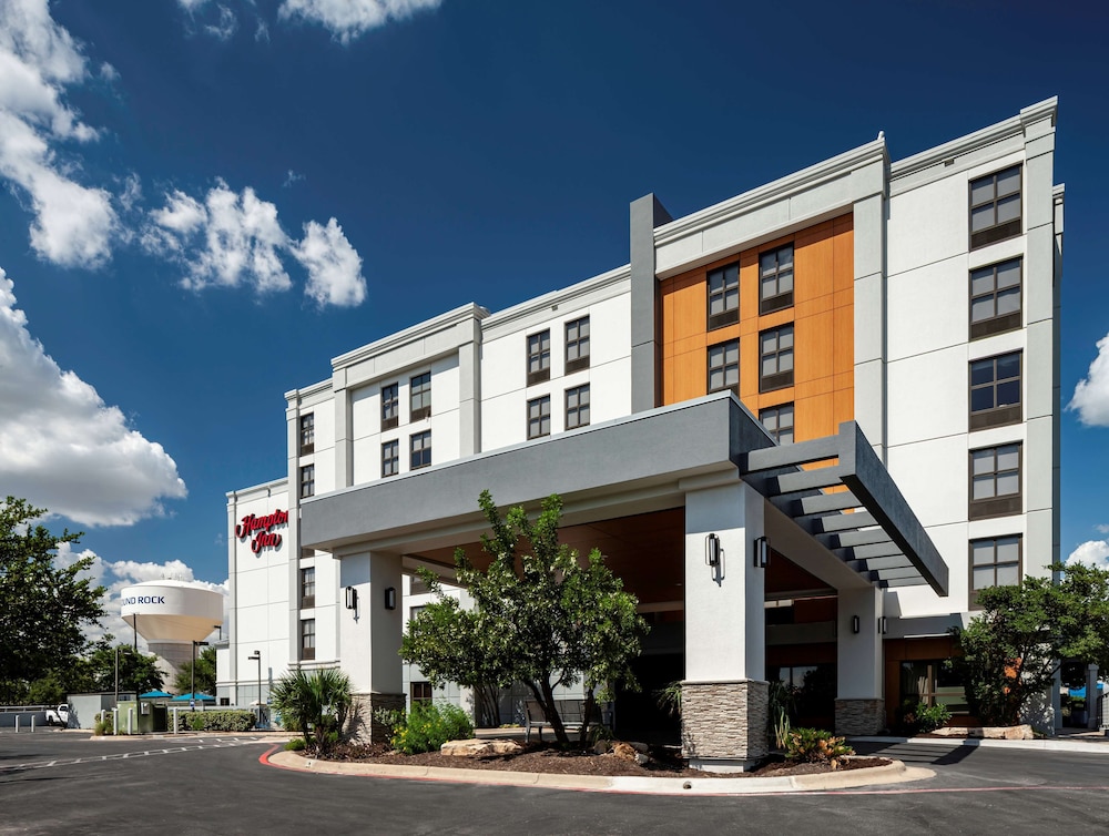 Hampton Inn Austin Round Rock - photo 34