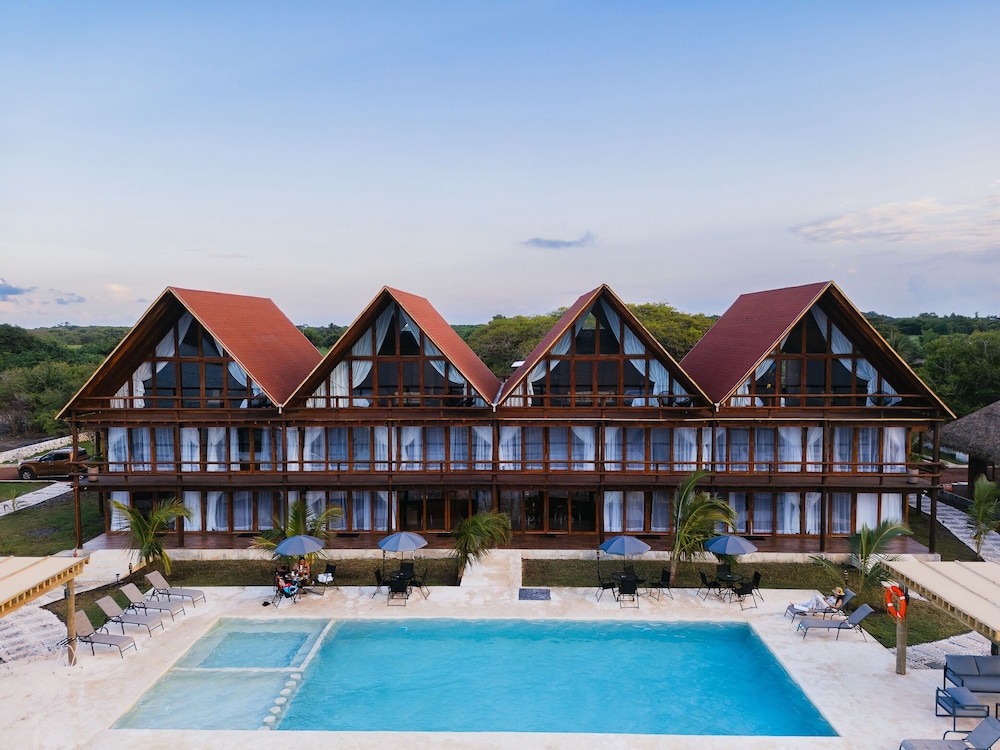 Riverside Hotel Chachalacas — hotel in Ursulo Galvan