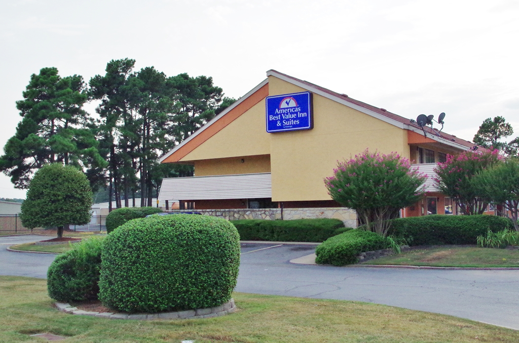 Americas Best Value Inn & Suites Little Rock at Scott Hamilton Dr - photo 6