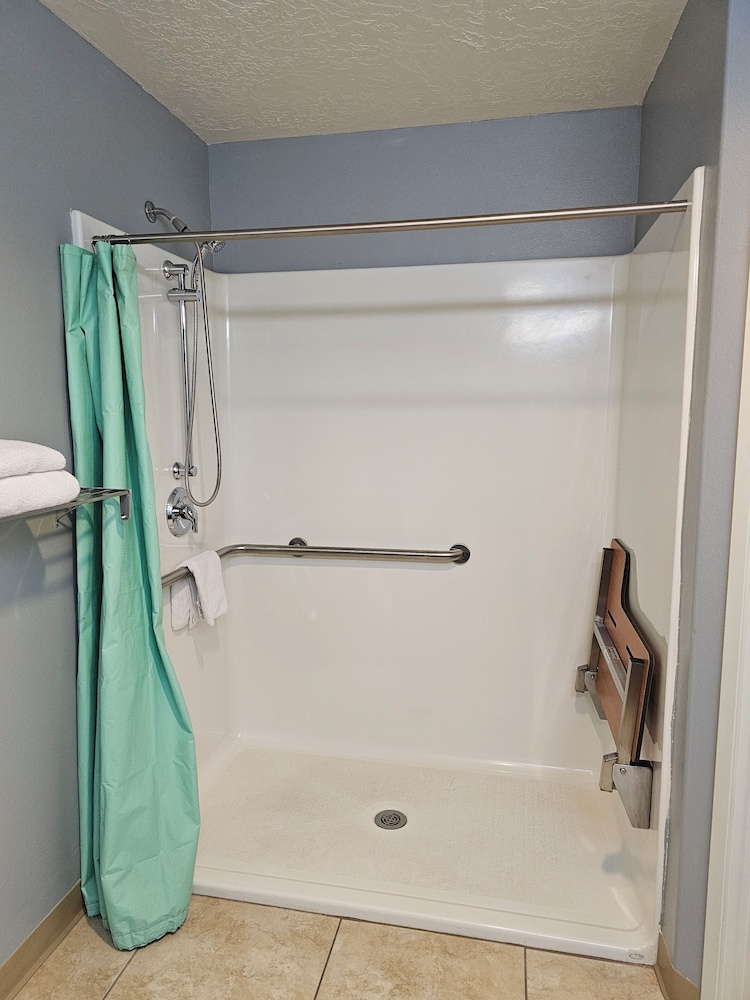 Executive Inn and Suites Extended Stay in Vernal - photo 30