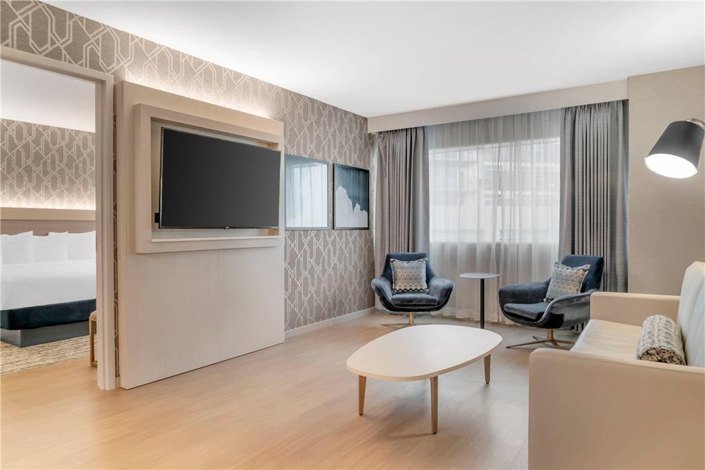Radisson Plaza Hotel at Kalamazoo Center - photo 134