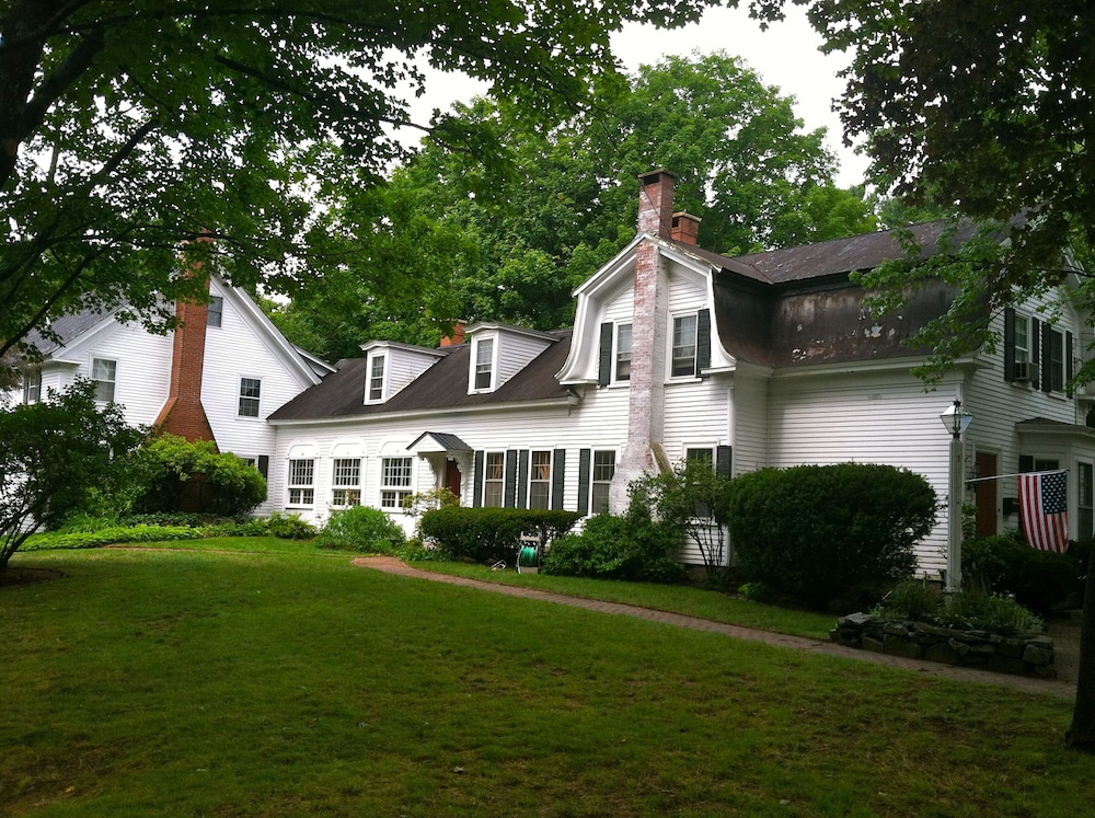Admiral Peary Inn Bed & Breakfast - featured photo