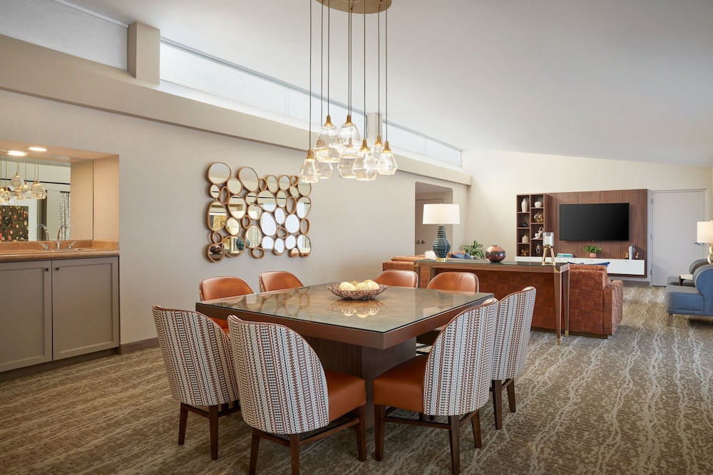 The Westin Kansas City at Crown Center - photo 11
