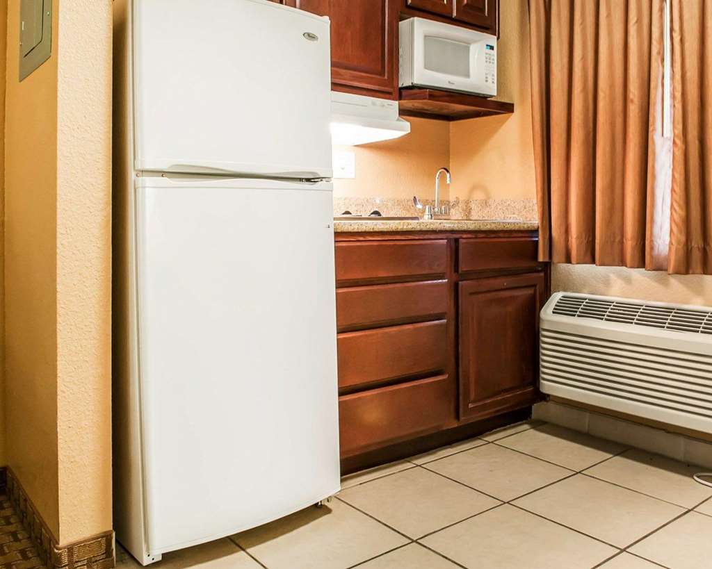 Suburban Studios Alamogordo - photo 10