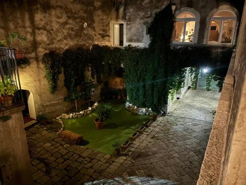 Palazzo Cusani - carbon neutral hotel in Solopaca