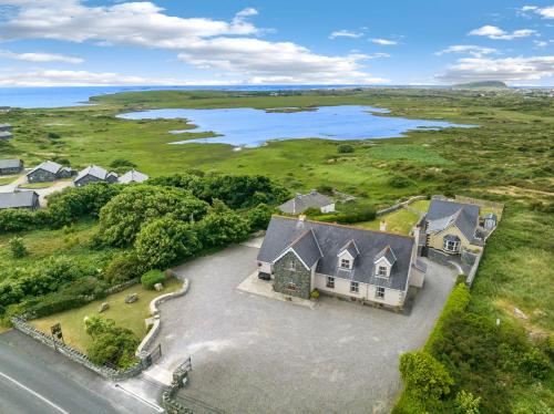 Cottage 206 Ballyconneely — 4-Star Luxury Hotel in Gaillimh, Republic of Ireland