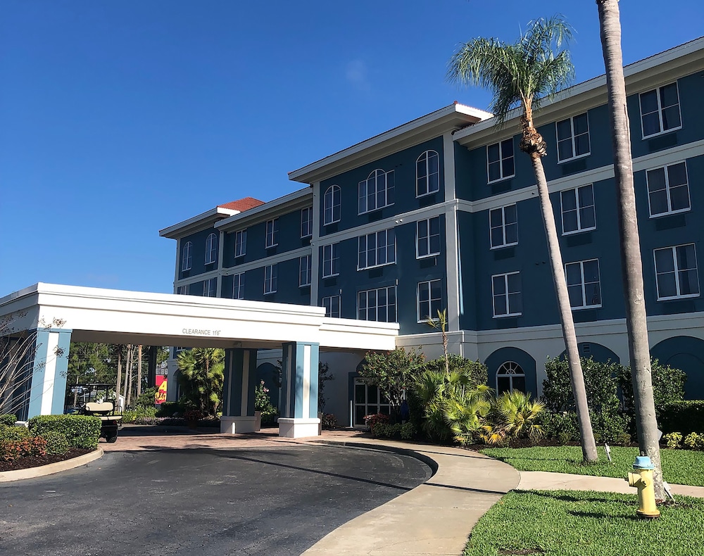 SEVEN Sebring Raceway Hotel - photo 55