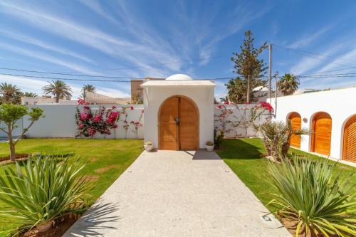 Villa Azul — 4-Star Luxury Hotel in None, Tunisia