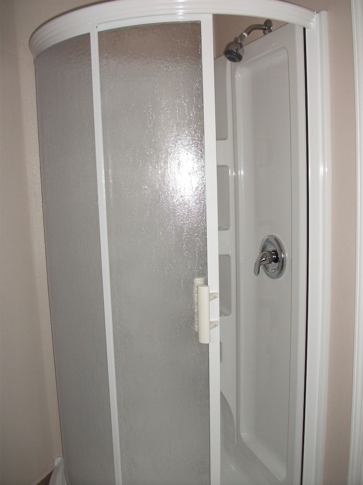 Tri Valley Inn and Suites Pleasanton - photo 48