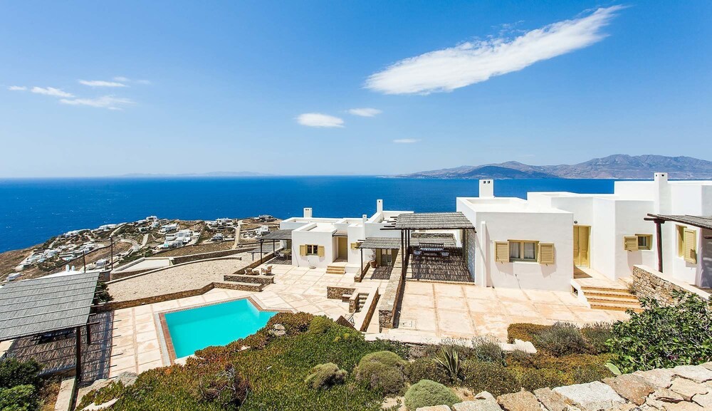 Villa Eleodora by Mykonos Pearls — 4-Star Luxury Hotel in Mykonos, Greece