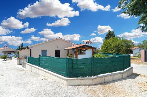 House Peroj 2195 — 4-Star Luxury Hotel in Vodnjan, Croatia