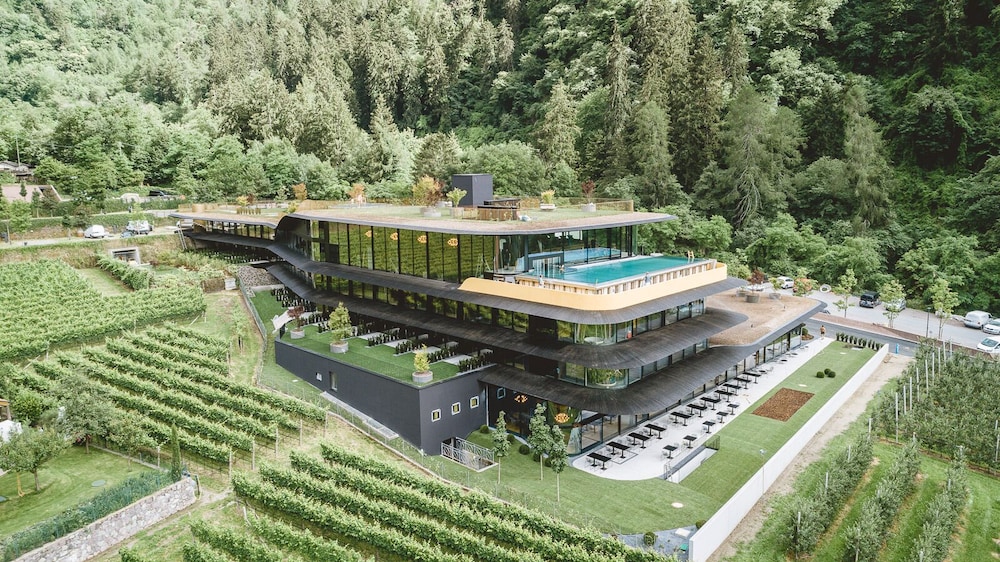 Prinz Rudolf Smart Hotel — Merano