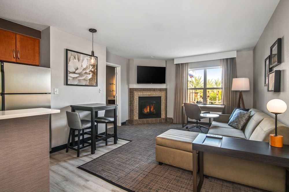 Residence Inn Phoenix Glendale Sports & Entertainment District - photo 16