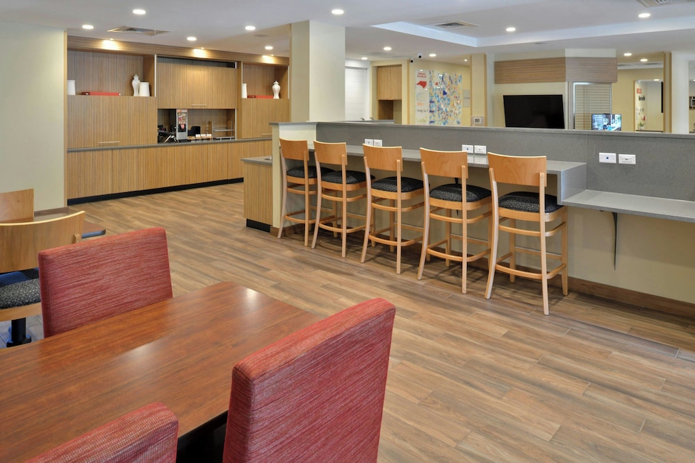 TownePlace Suites by Marriott Raleigh Durham Airport Morrisville - photo 36