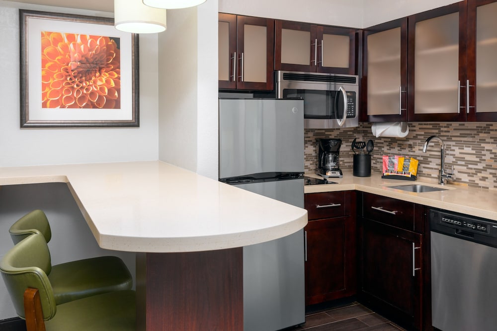 Staybridge Suites Miami Doral Area by IHG - photo 8