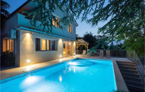 Cozy Home In Kamenmost With Sauna — 4-Star Luxury Hotel in Podbablje, Croatia