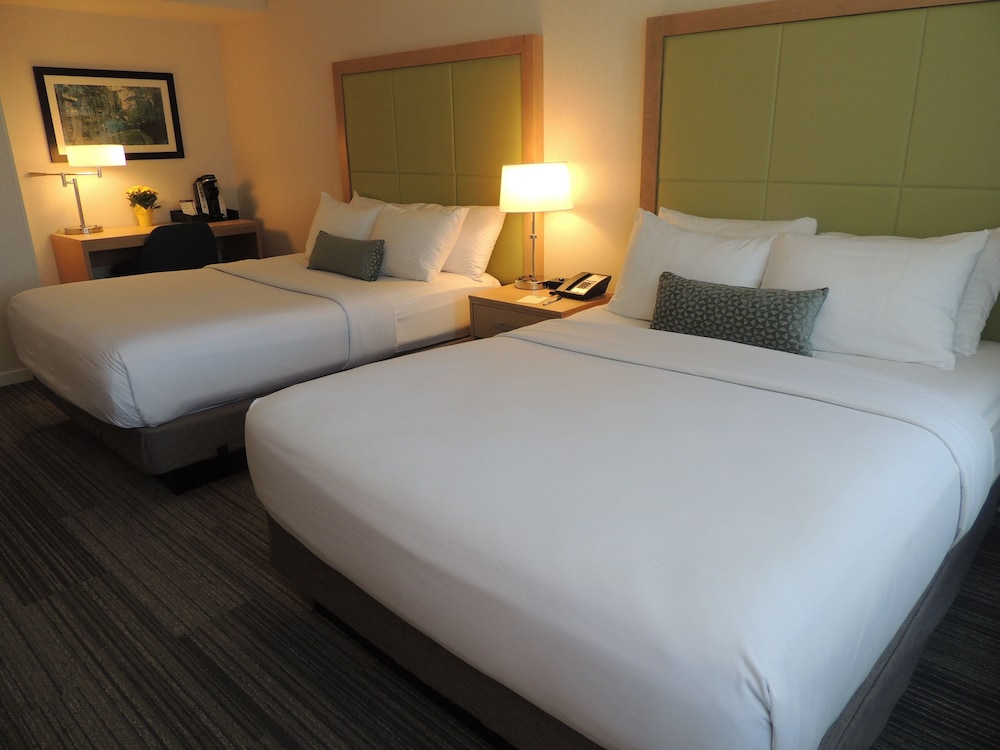 The Inn at Longwood Medical - photo 4
