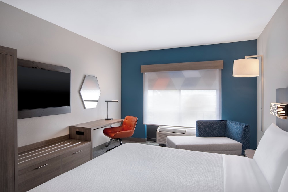 Holiday Inn Express Hotel & Suites Prattville South by IHG - photo 7