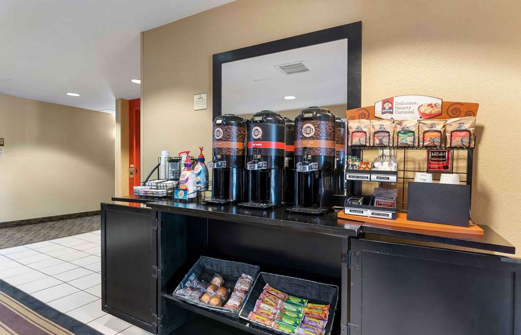 Extended Stay America Suites Livermore Airway Blvd - photo 9