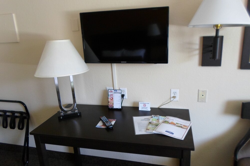 Motel 6 Las Vegas NV Strip - photo 17