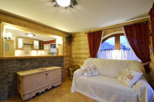 Michałowa Chata in Poronin, Poland