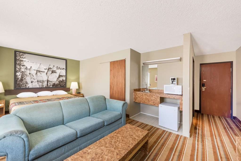 Super 8 by Wyndham Socorro - photo 7