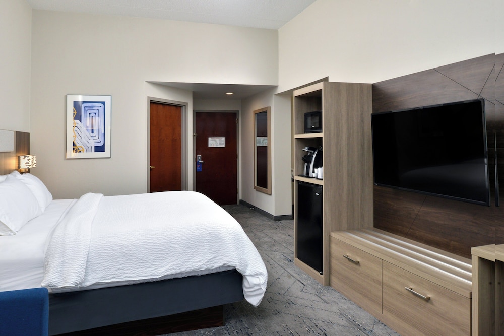 Holiday Inn Express Lewisburg New Columbia by IHG - photo 15