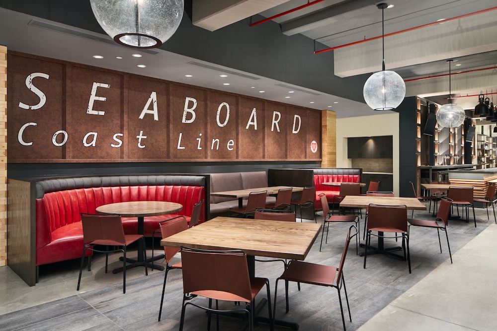 Hotel Indigo Tallahassee Collegetown by IHG - photo 35