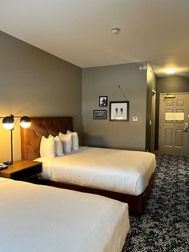 Four Points by Sheraton Bedford Manchester Airport - photo 12