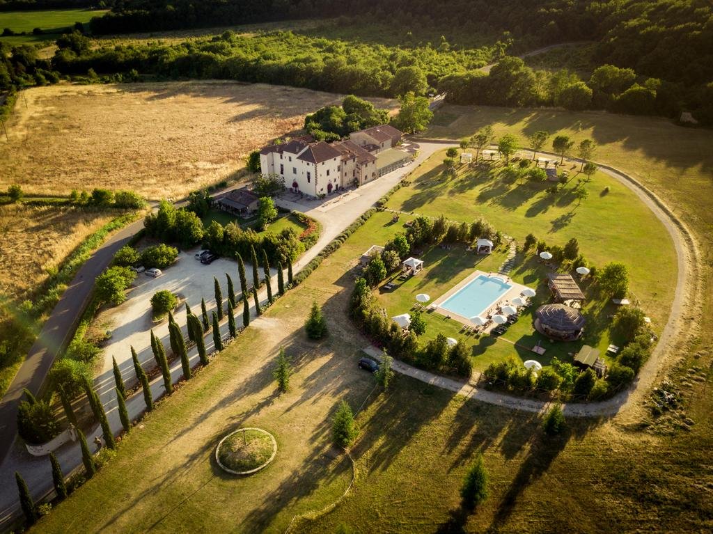 Relais Santa Margherita — 4-Star Luxury Hotel in Capolona, Italy