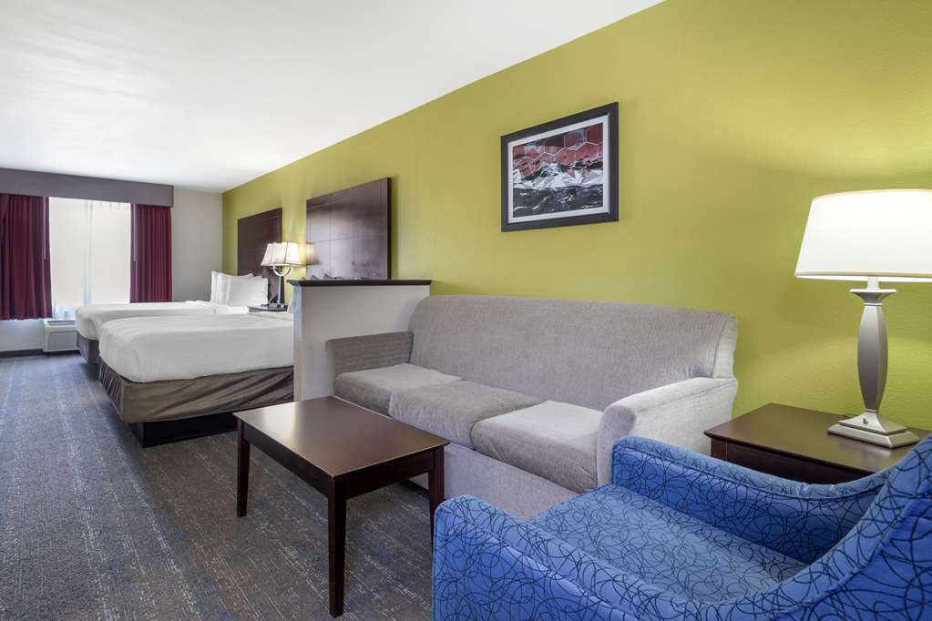 Best Western Plus Mansfield Inn & Suites - photo 24