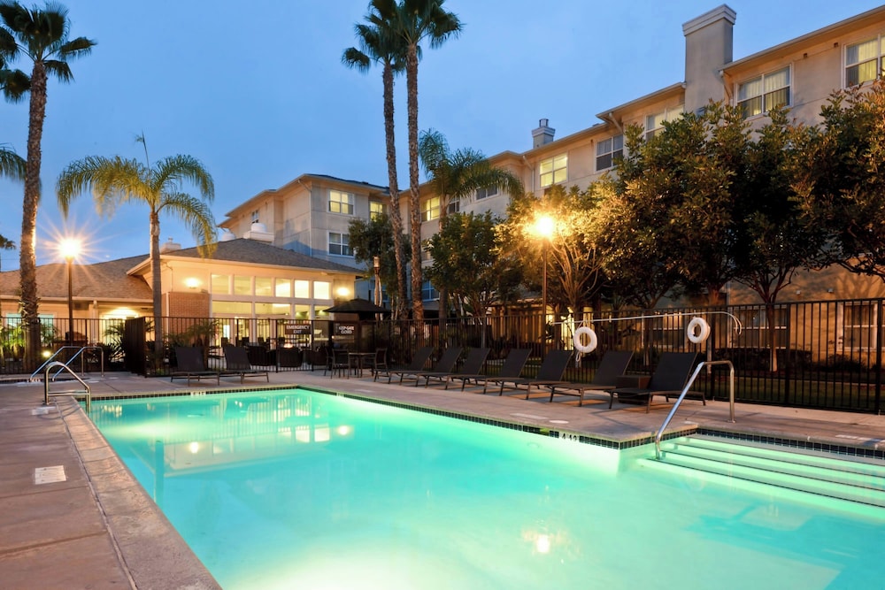 Residence Inn By Marriott Los Angeles Lax El Segundo 7186536 — El Segundo
