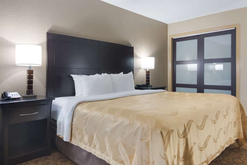 Quality Inn Magnolia - photo 11