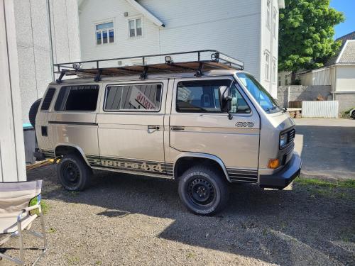 YOUTH Vw ostel Syncro Lofoten Backyard Good ONLY in Svolvaer, Norway