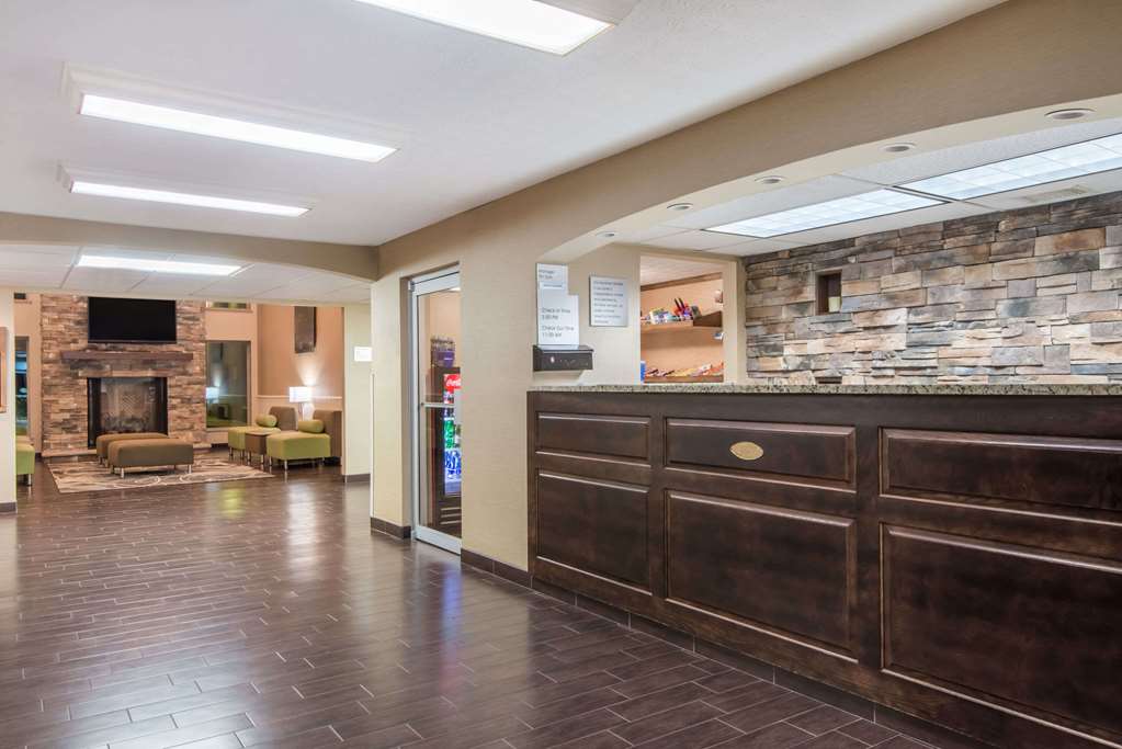 Wyndham Garden Cross Lanes Charleston - photo 3