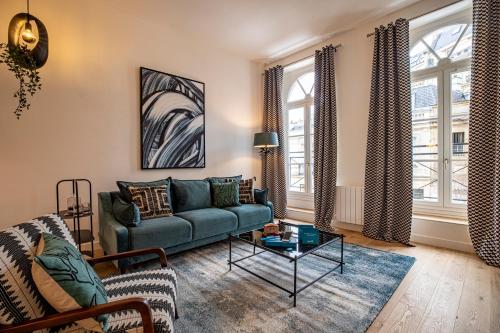 Sweett Turenne — 4-Star Luxury Hotel in Paris, France