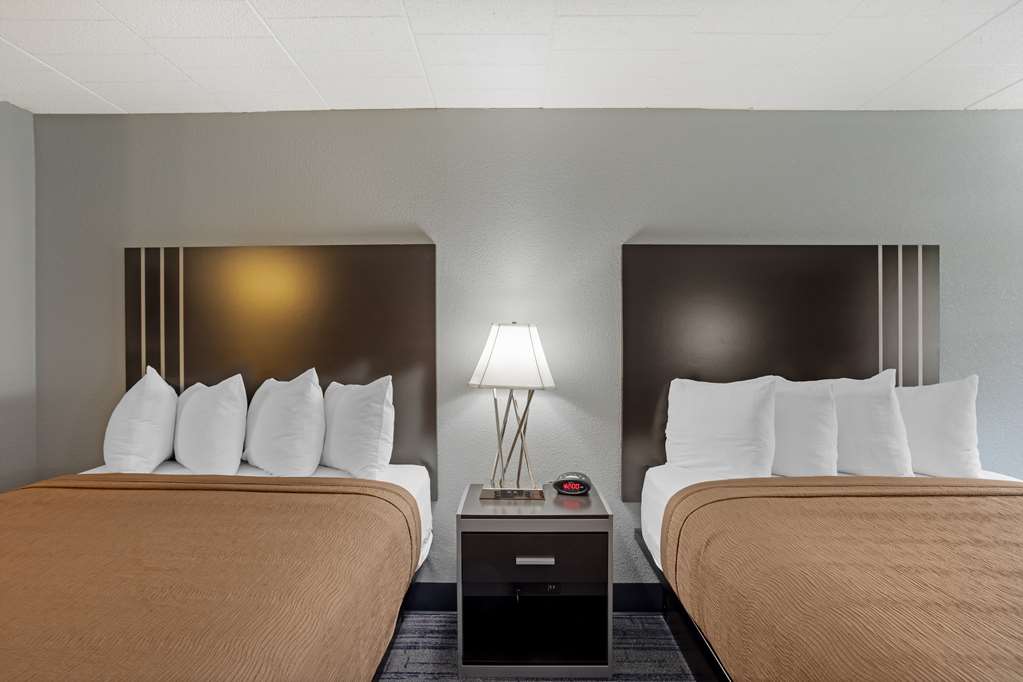 Best Western Plus Reading Inn & Suites - photo 20