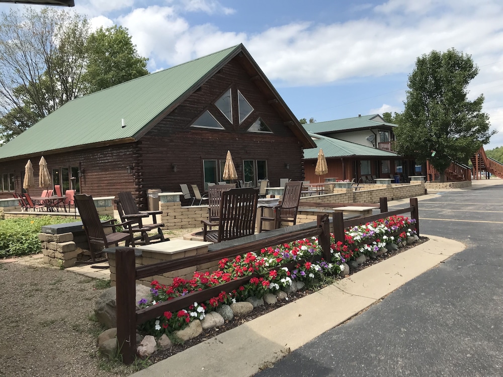 The Inn At Gull Lake — Richland