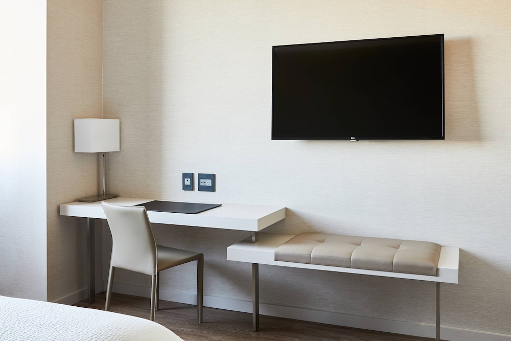 AC Hotel by Marriott Miami Aventura - photo 25
