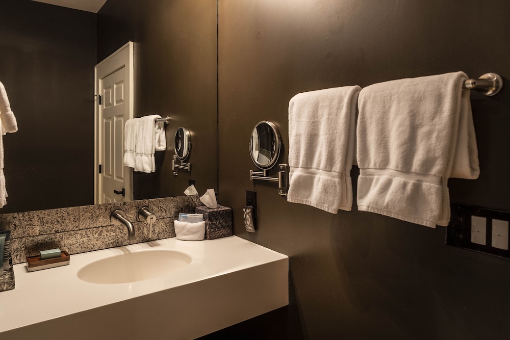 Hotel Broad Ripple - photo 259