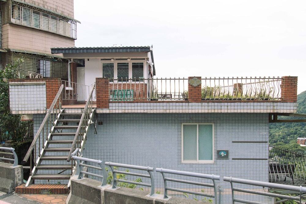 九份綠光 故事所 山中夢遊 Owlstay Jiufen Green Ray — 4-Star Luxury Hotel in Jiufen, Republic of China Taiwan