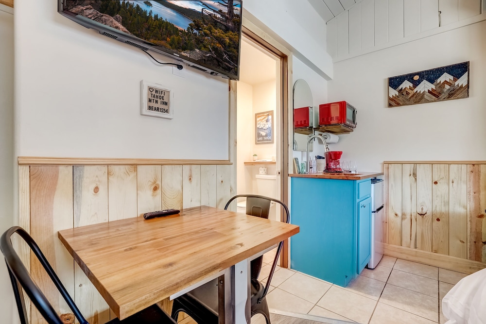 Tahoe Mountain inn - photo 3