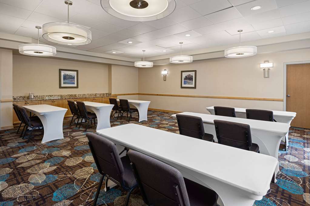 La Quinta Inn & Suites by Wyndham Idaho Falls Ammon - photo 72